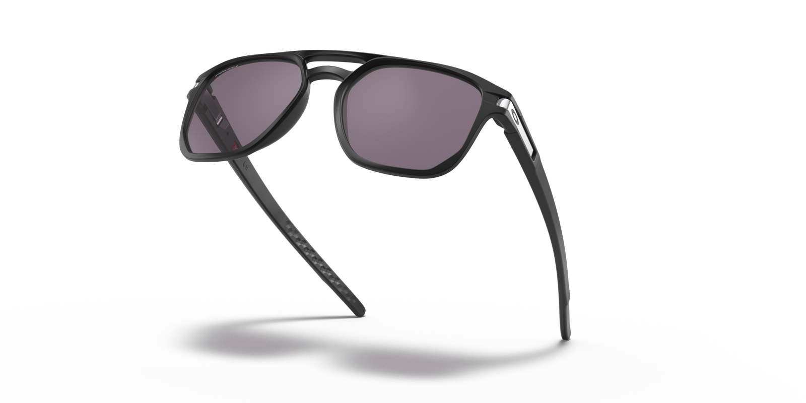 Oakley Latch™ Beta Matte black w/ prizm grey lens