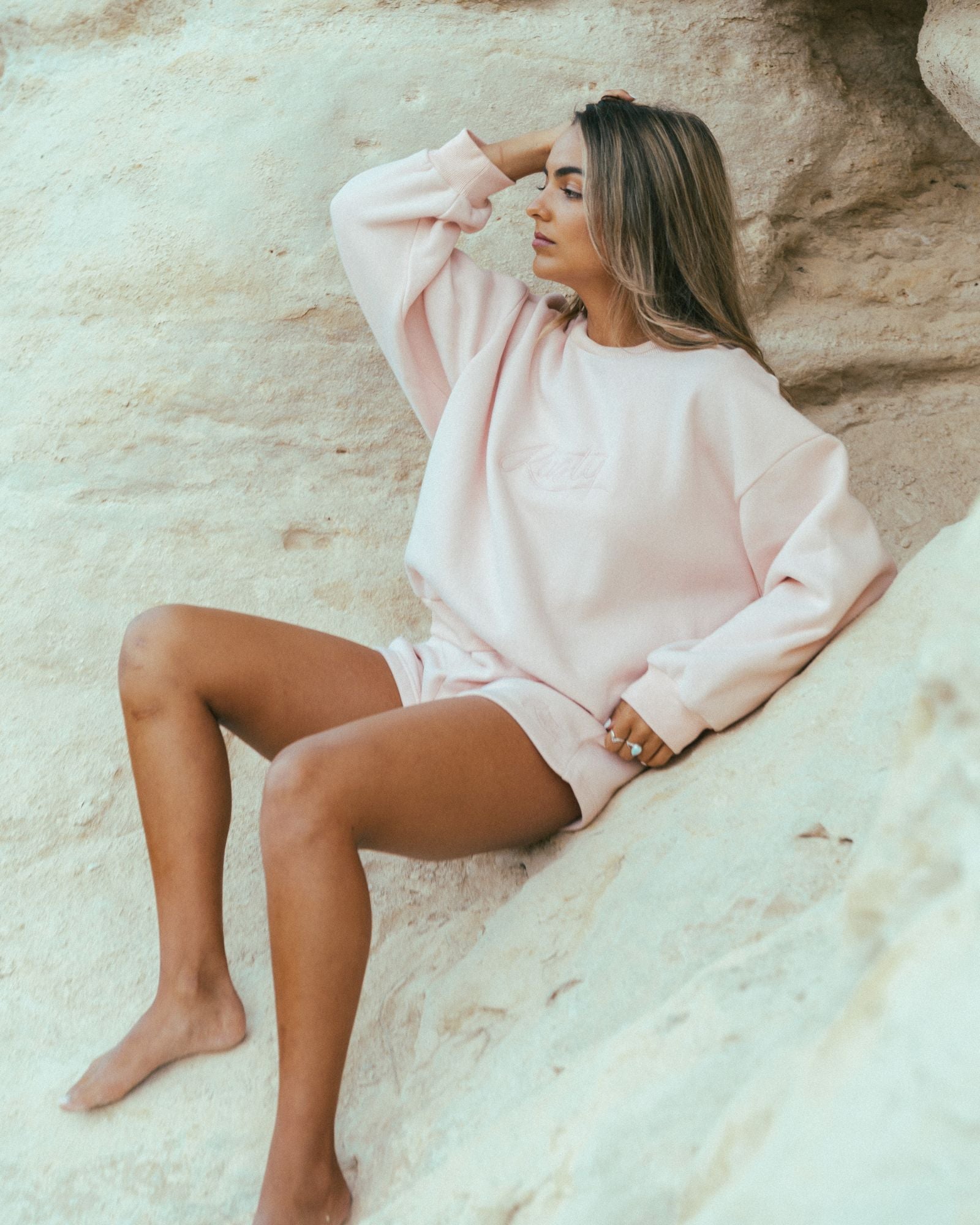 Rusty Rusty Script Fleece Short PASTEL PINK