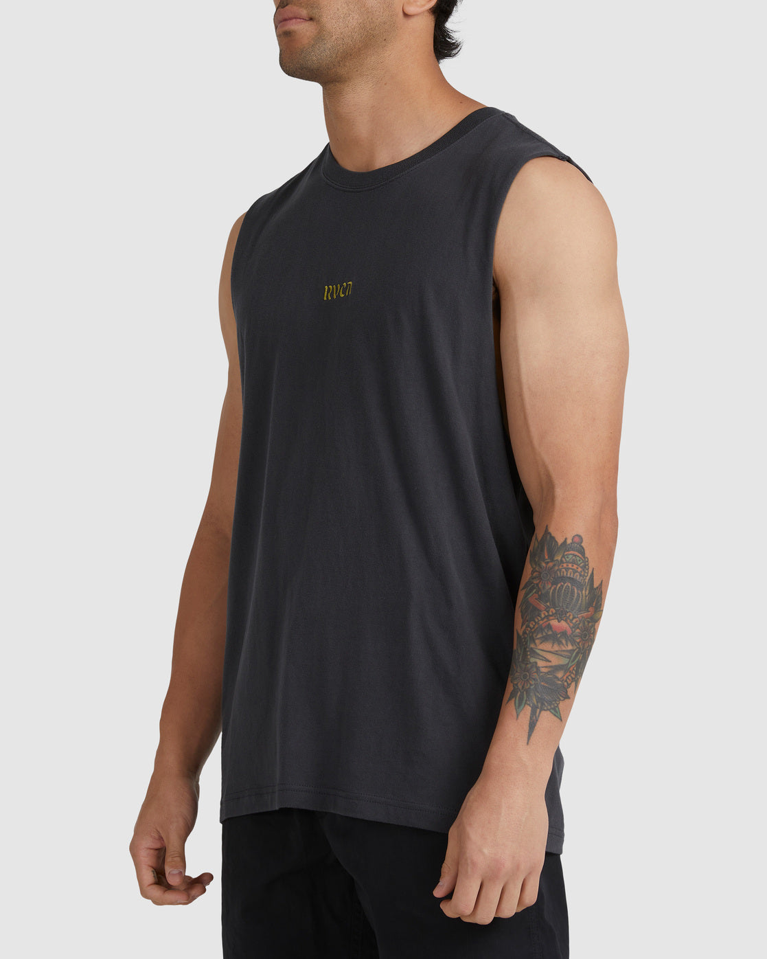 RVCA STRANGE BREW MUSCLE PIRATE BLACK