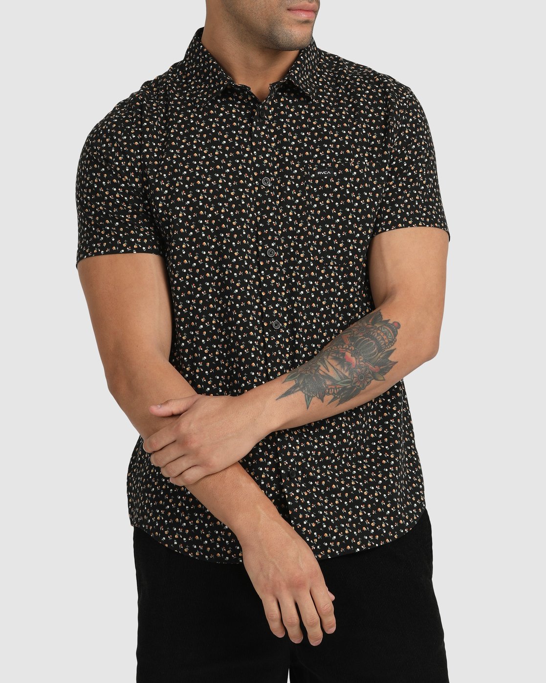 RVCA Sundowner Floral Short Sleeve Shirt BLACK