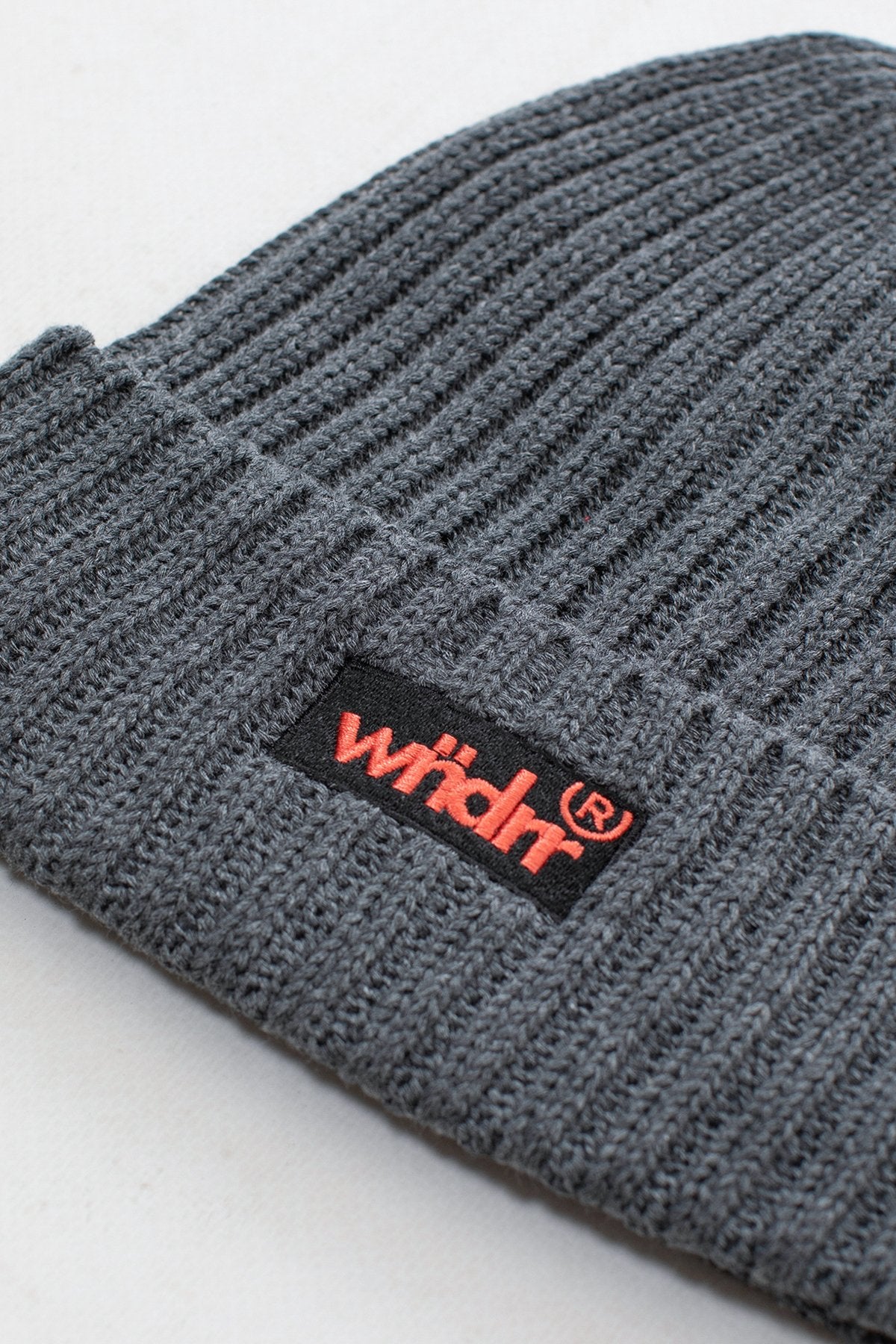 WNDRR RIOT BEANIE Charcoal