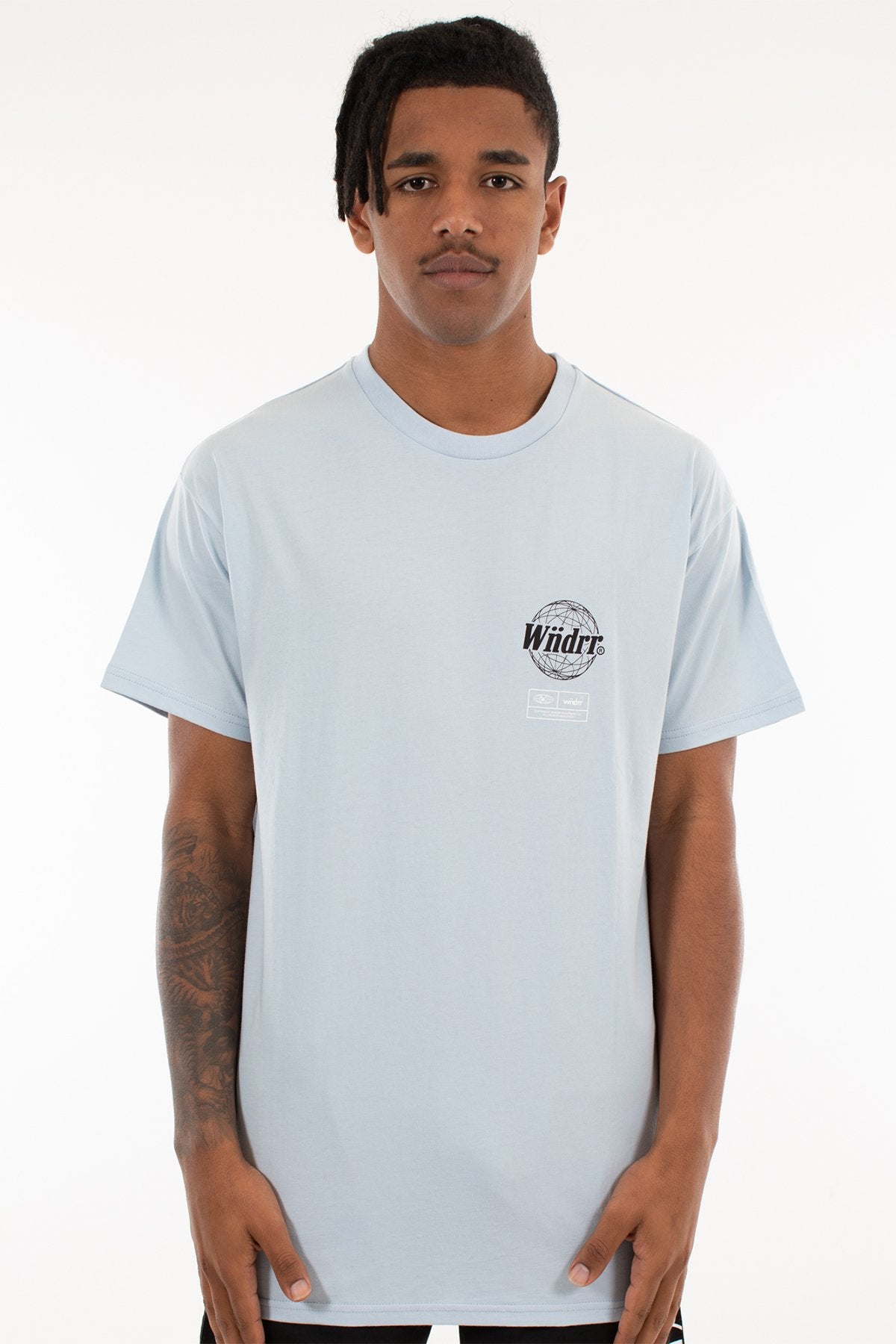 WNDRR TIMELESS CUSTOM FIT TEE Sky blue