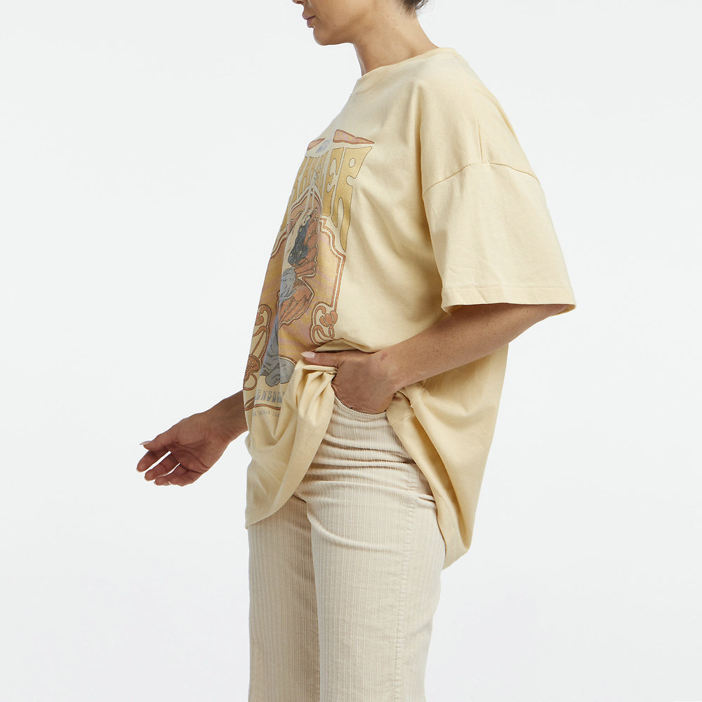Wrangler Shell Siren Oversized Tee