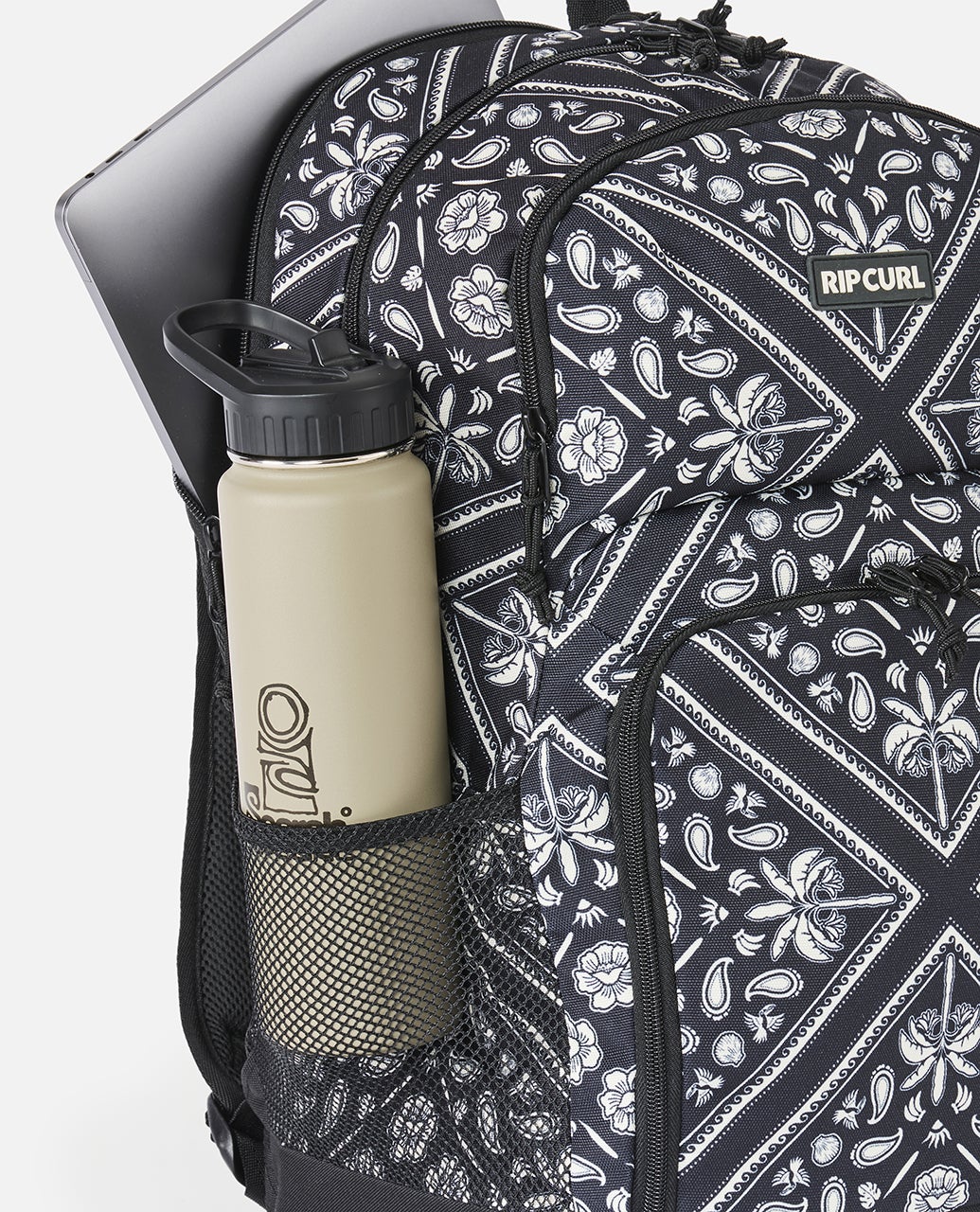 Chaser 33L Back Pack Black / Off White - Image 10