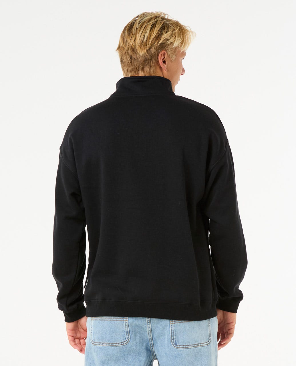 Pill Icon 1/4 Zip Crew