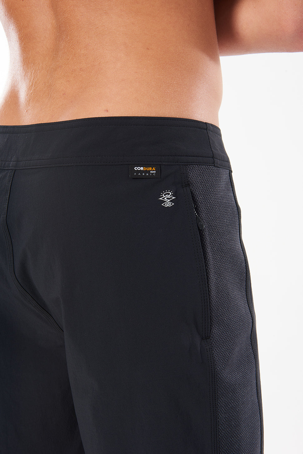 Mirage 3-2-One Ultimate 19" Boardshort