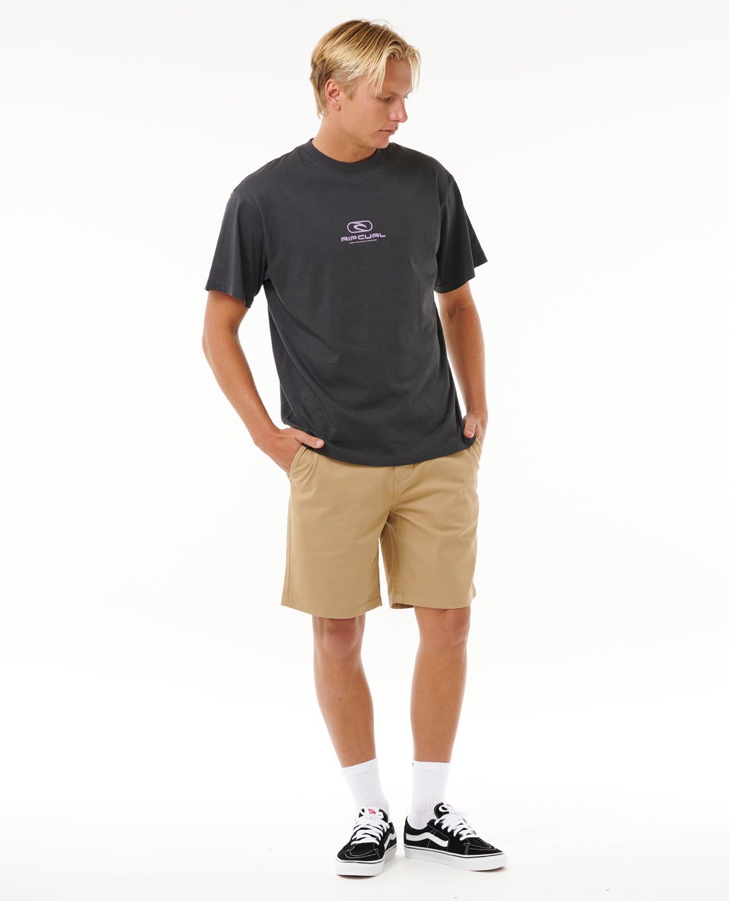Pill Icon Tee Washed Black - Image 4