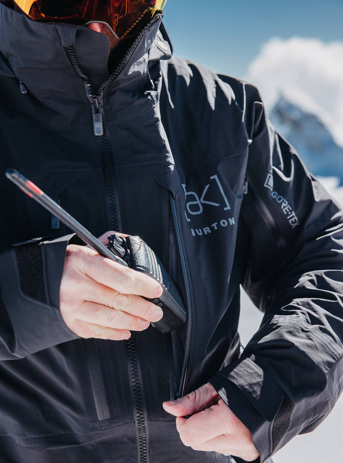 Men's [ak] Hover GORE-TEX 3L Stretch Snowboard Jacket