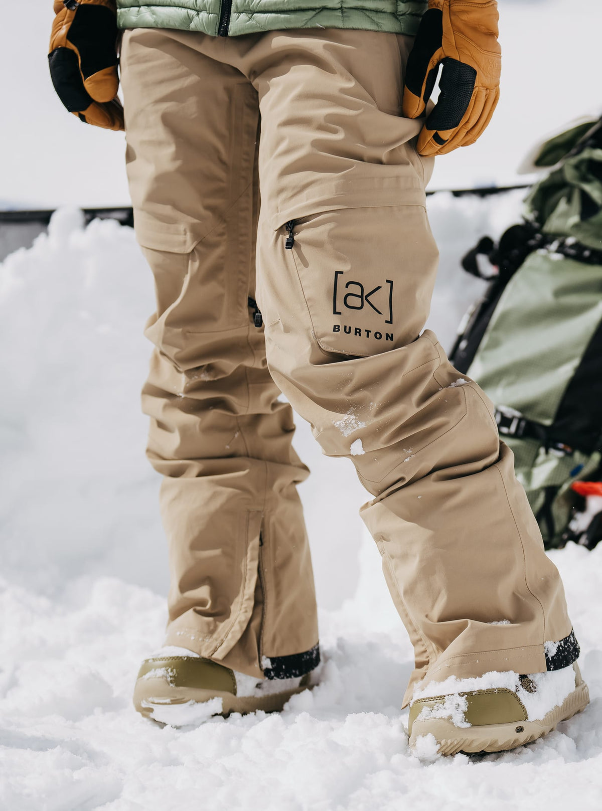 Women's [ak] Summit GORE-TEX 2L Snowboard Pants