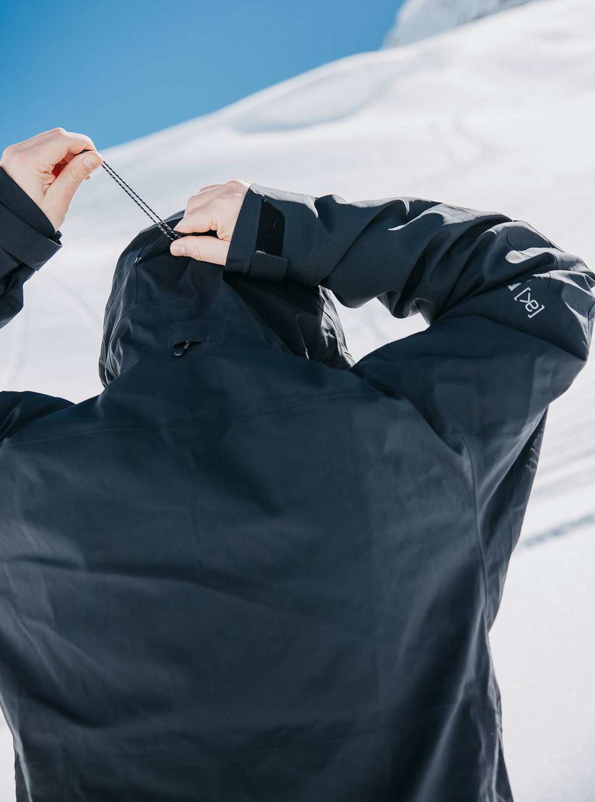 Men's [ak] Helitack GORE-TEX 2L Stretch Snowboard Jacket