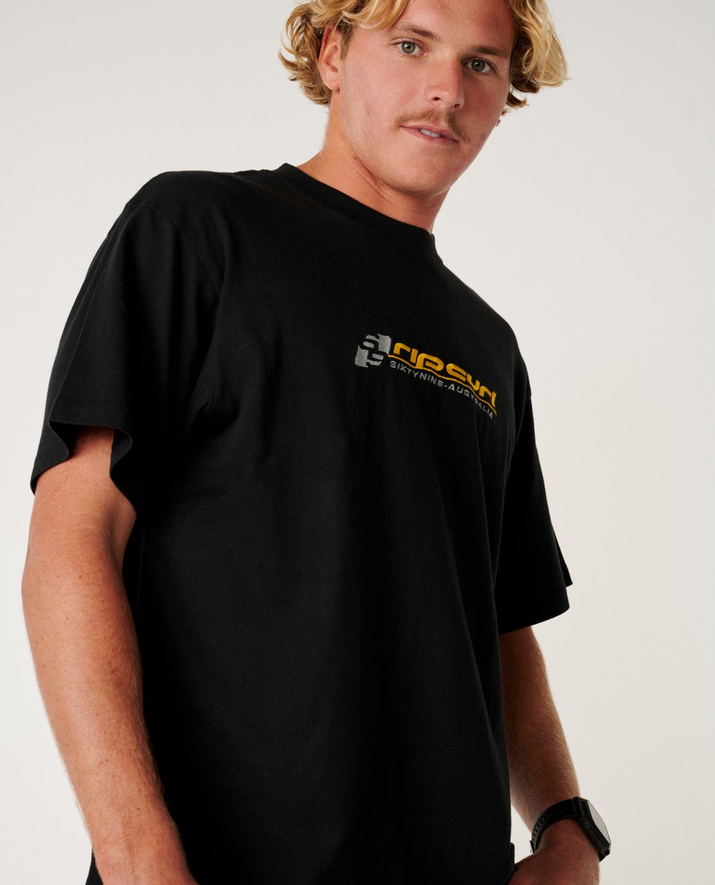 Archive 69 Embroid Loose Tee Black - Image 6