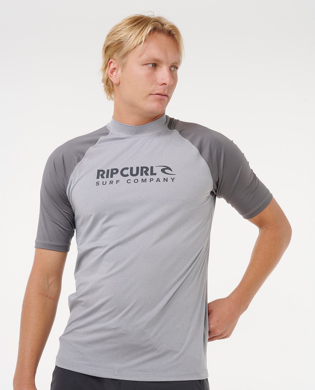 Shock UPF50 Short Sleeve Rash Ves
