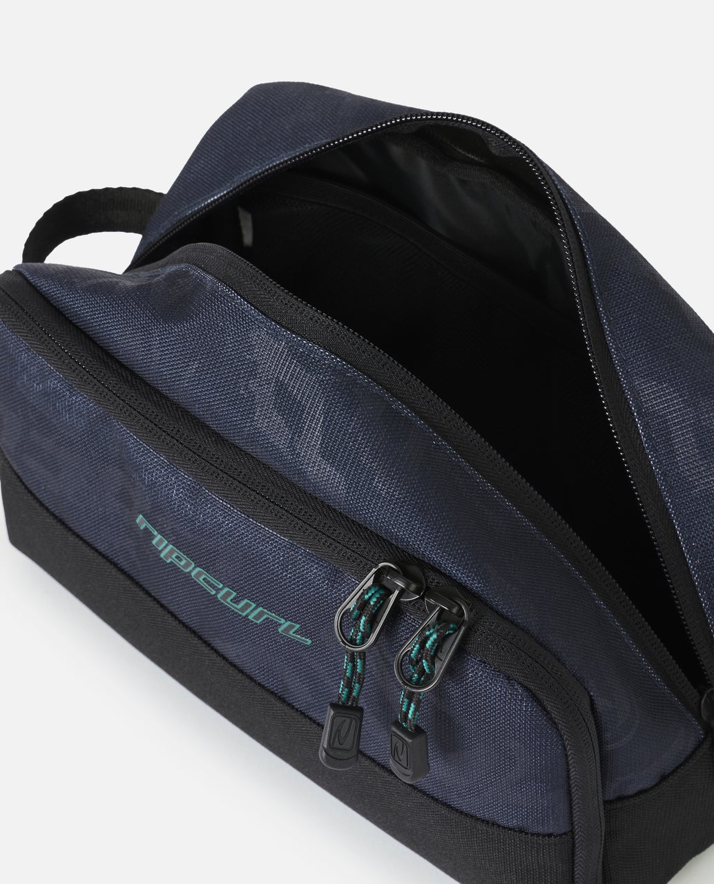 Archive Groom Toiletry Bag Navy - Image 5