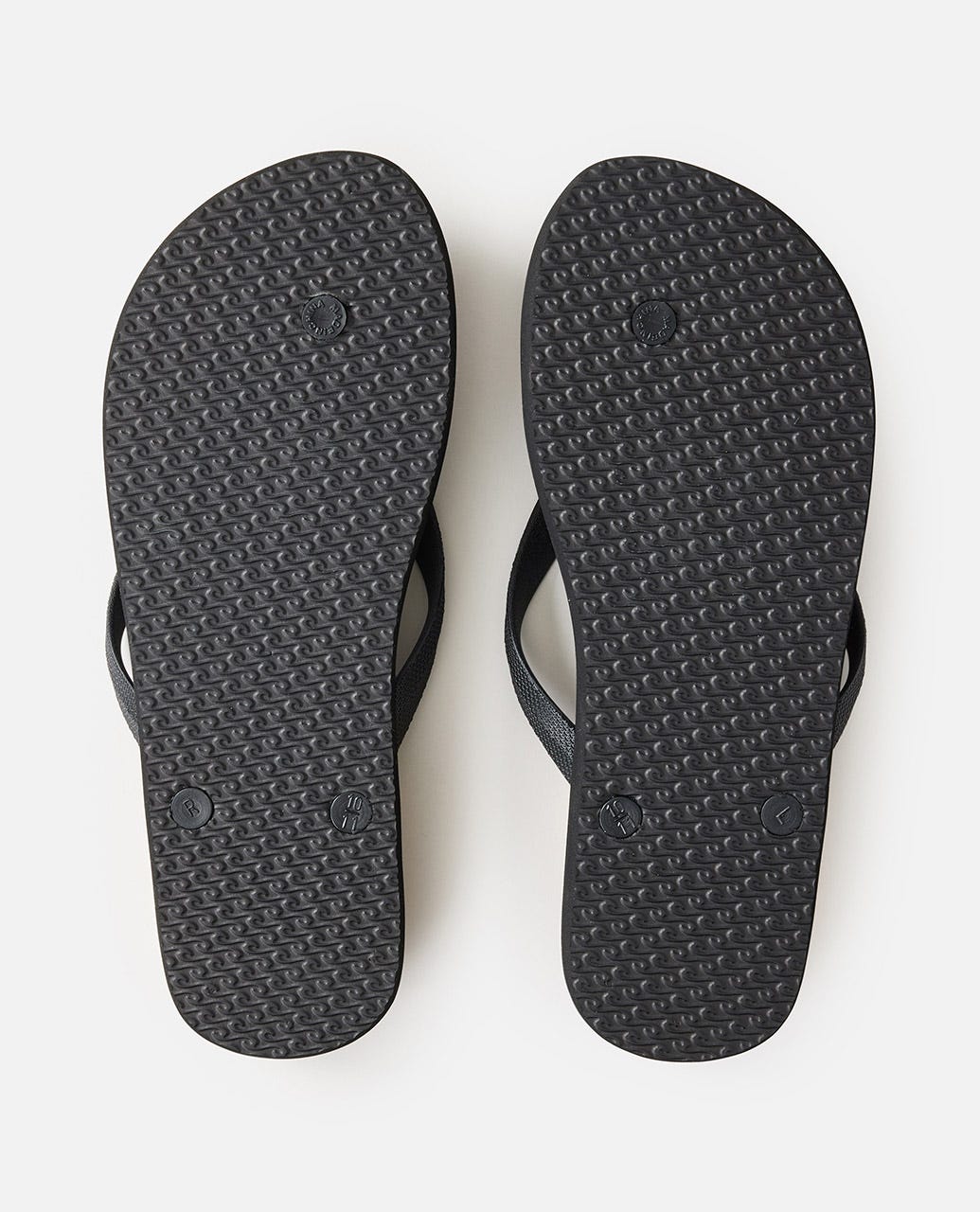 Voyage Bloom Thongs