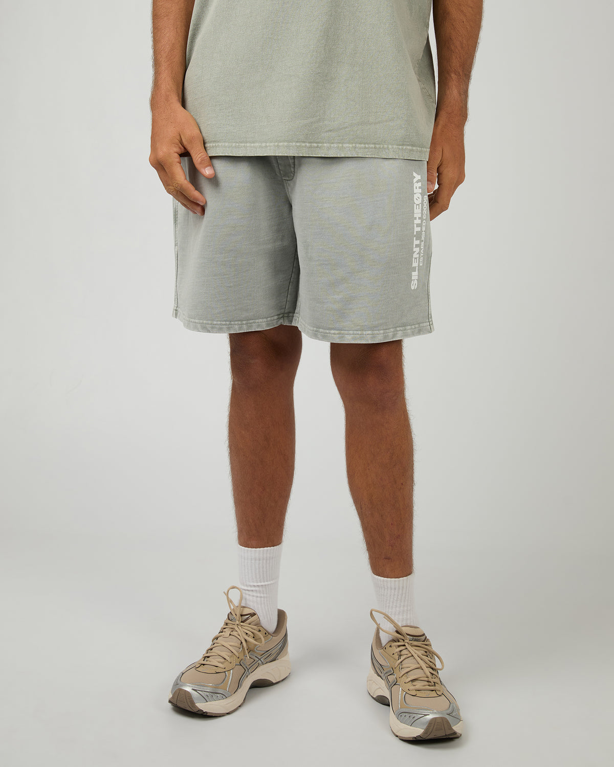 ACID ESSENTIAL THEORY SHORT - Image 1