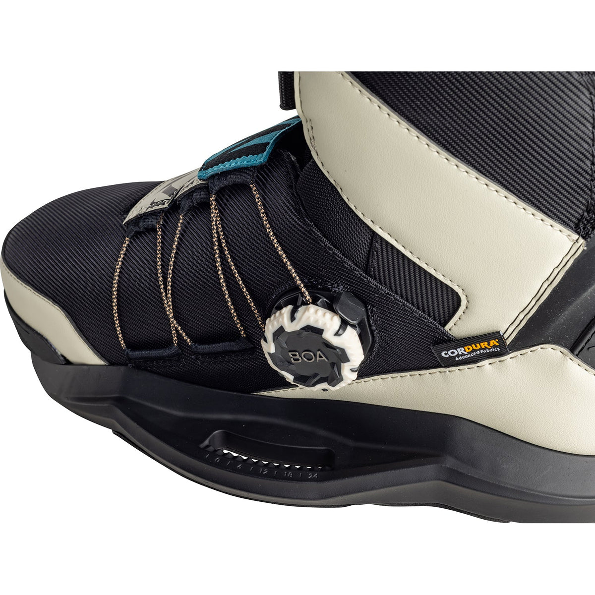 Supreme Wakeboard w/ Supreme Boa Boot Package - Image 10
