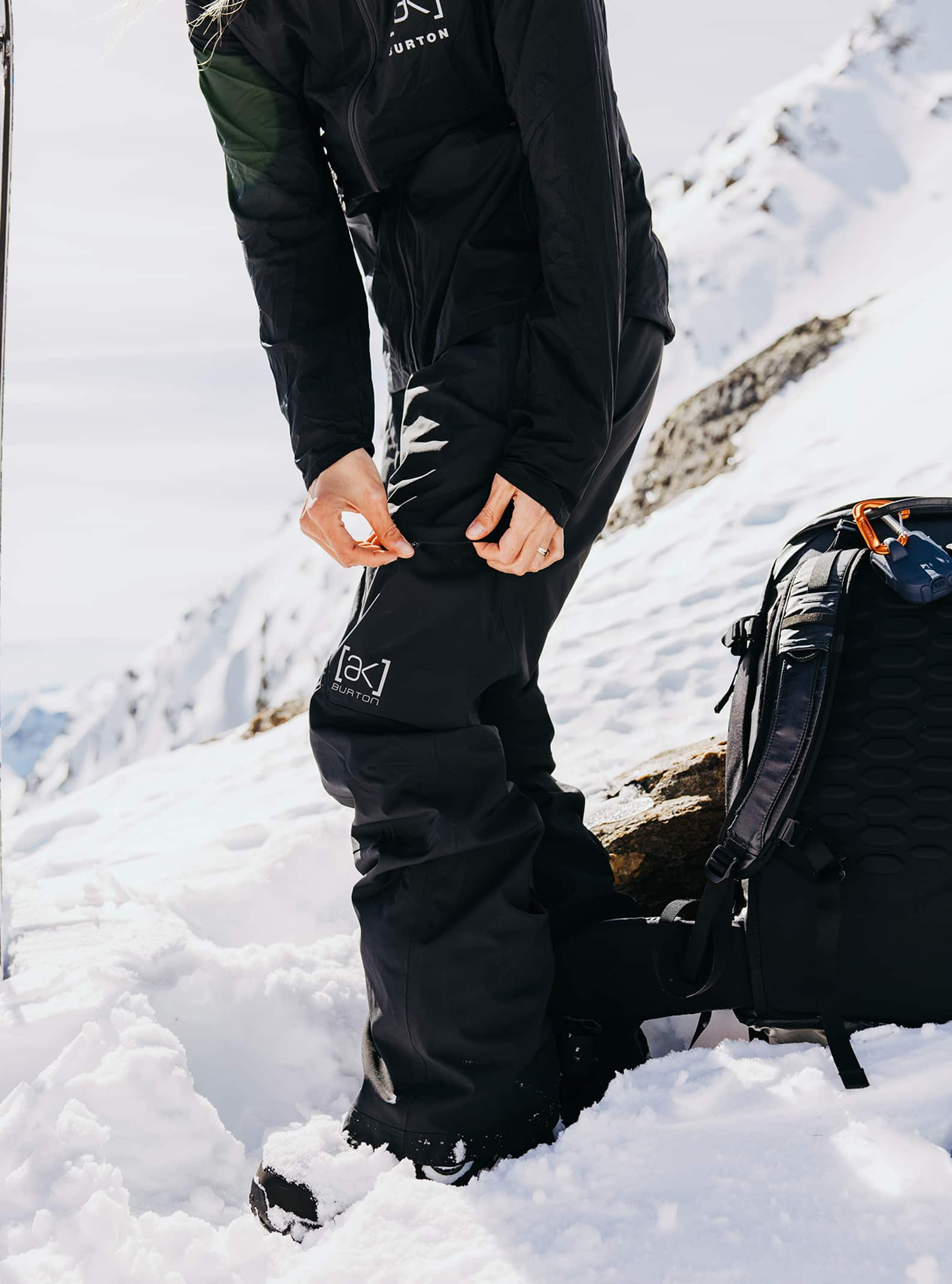 Women's [ak] Summit GORE-TEX 2L Insulated Snowboard Pants