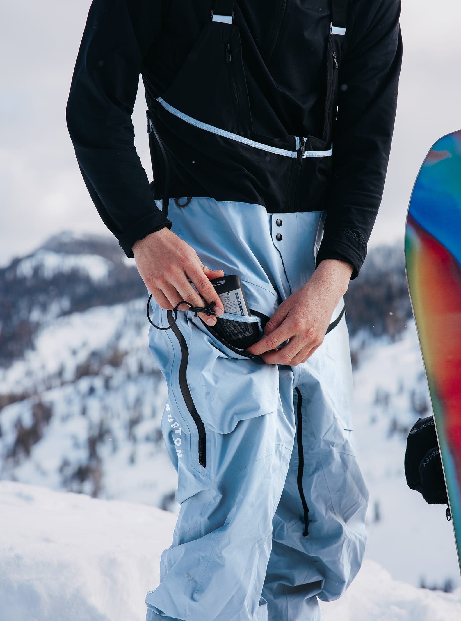 Men's [ak] Tusk GORE-TEX PRO 3L Hi-Top Bib Snowboard Pants