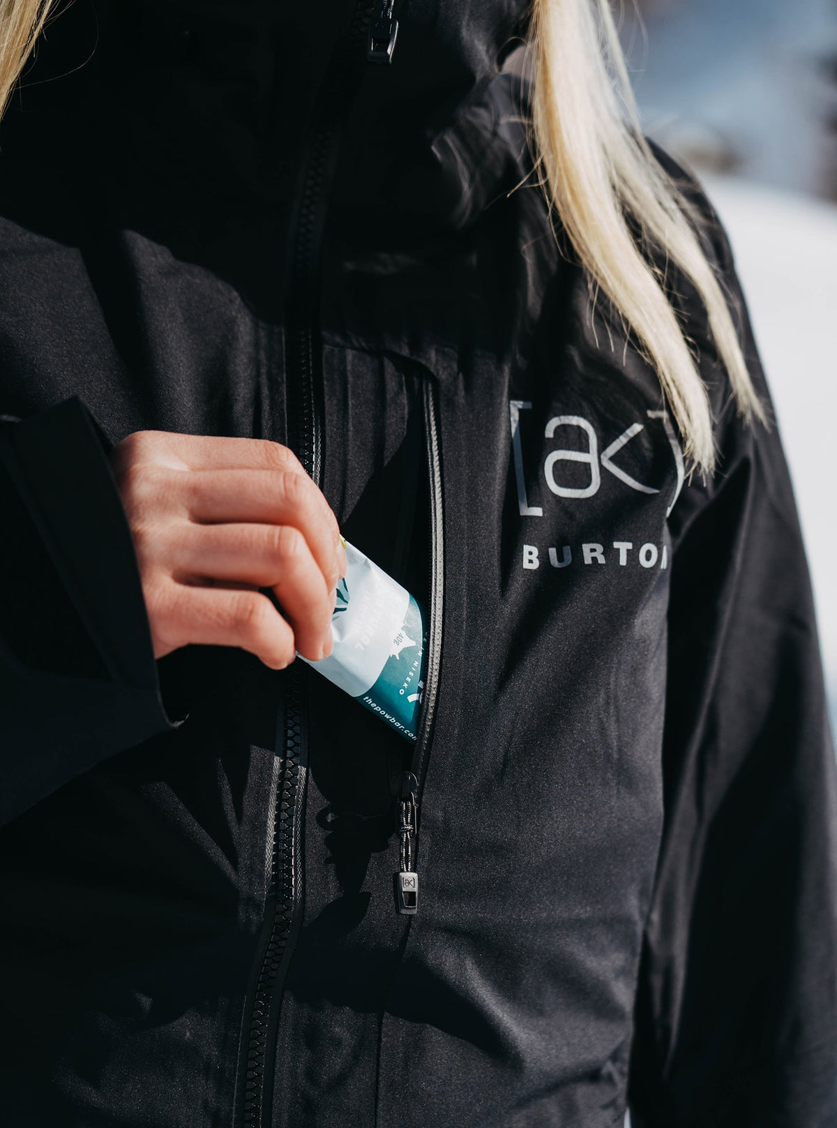 Women's [ak] Upshift GORE-TEX 2L Snowboard Jacket