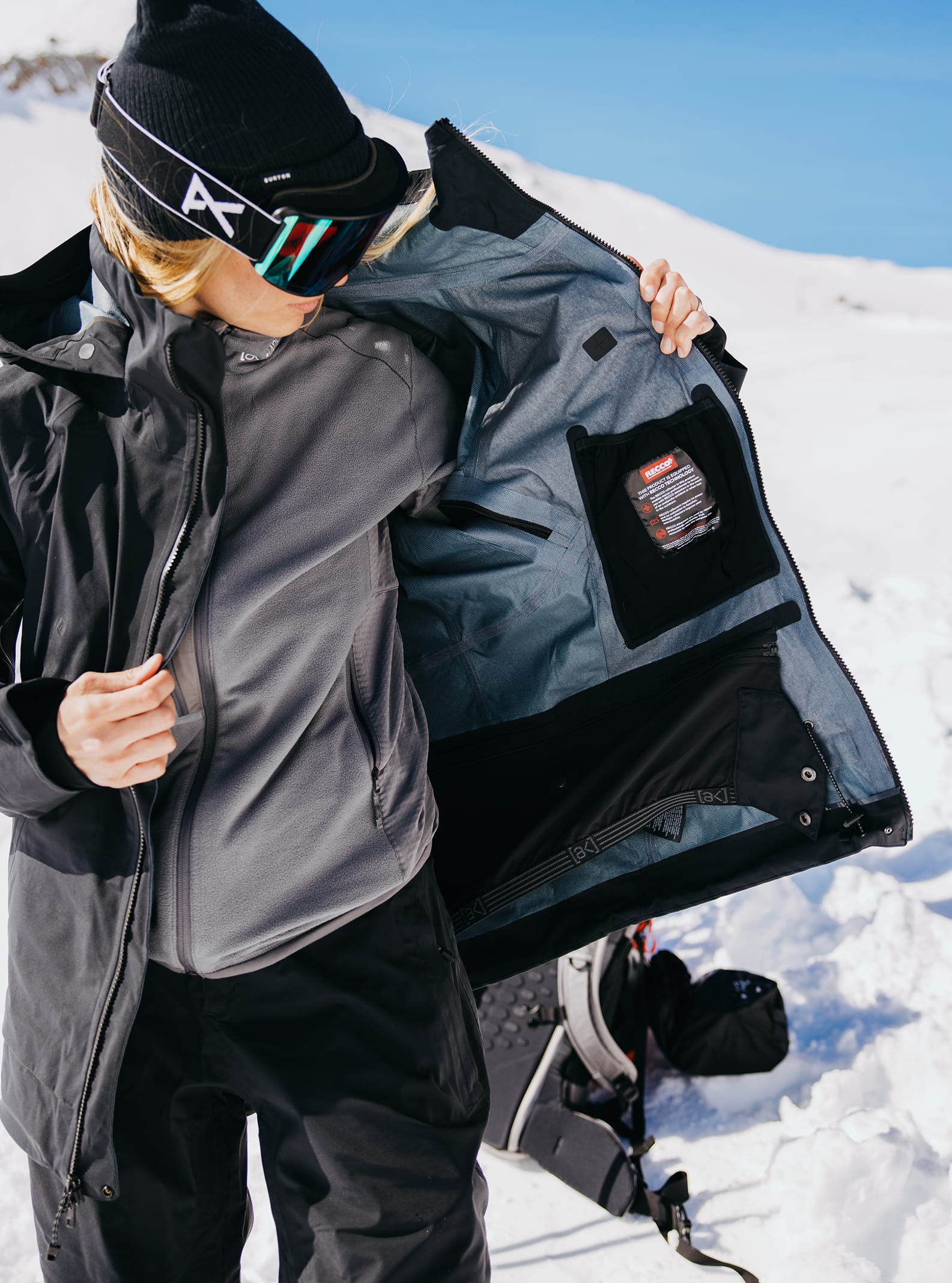 Women's [ak] Kimmy GORE-TEX 3L Stretch Snowboard Jacket