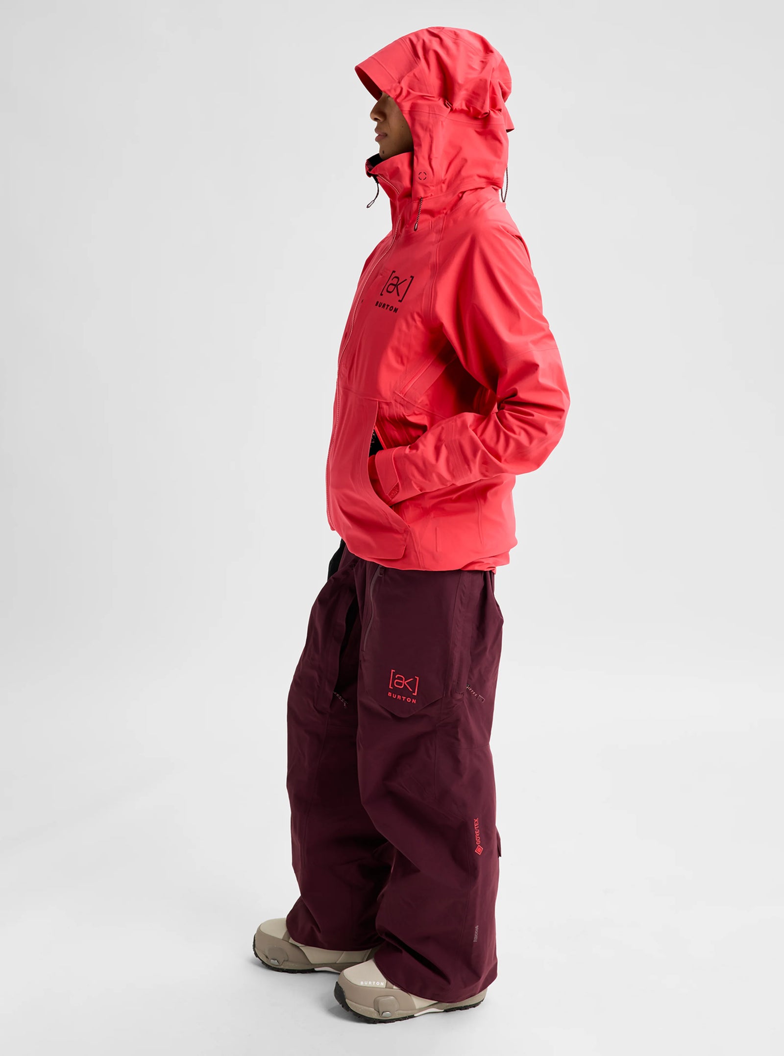 Womens [Ak] Kimmy Gore-Tex 3L Stretch Jacket True Black - Image 26