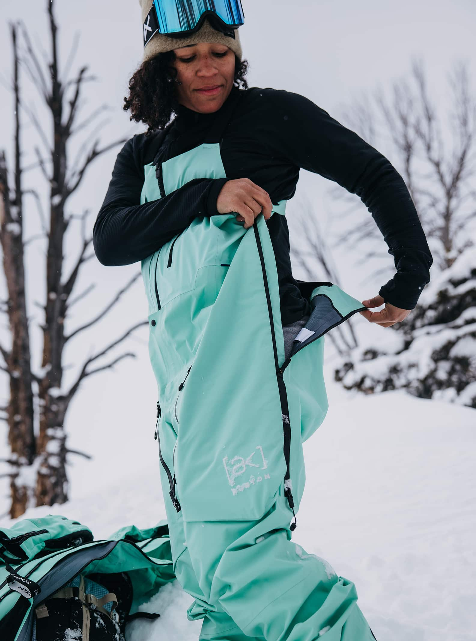 Women's [ak] Acamar GORE-TEX PRO 3L Bib Snowboard Pants