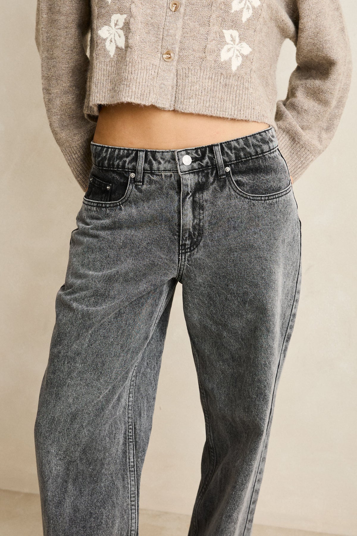 STORM MID-RISE JEAN - Image 2