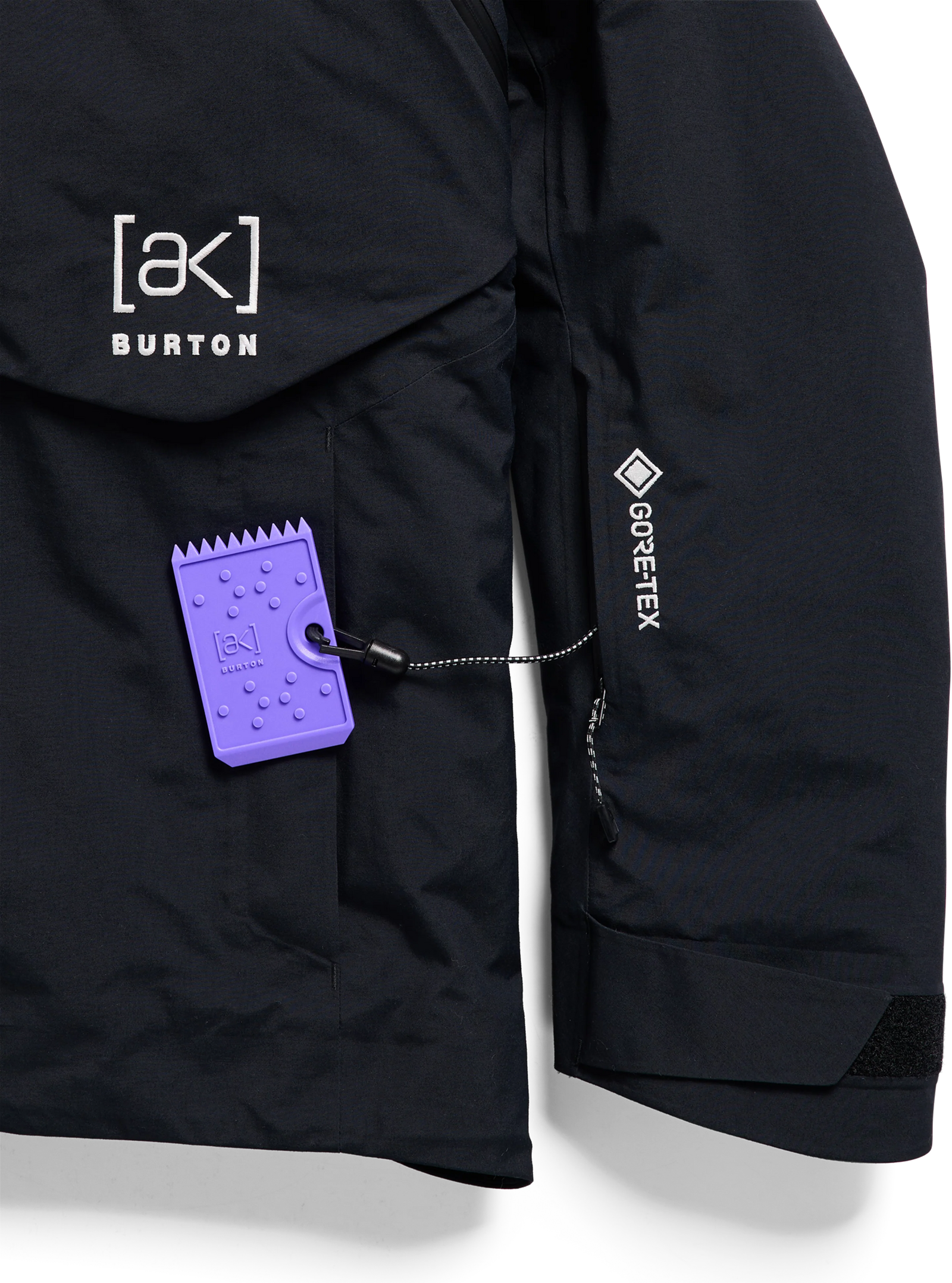 Womens [Ak] Swash Synthetic Insulated Gore-Tex 2L Jacket True Black - Image 5