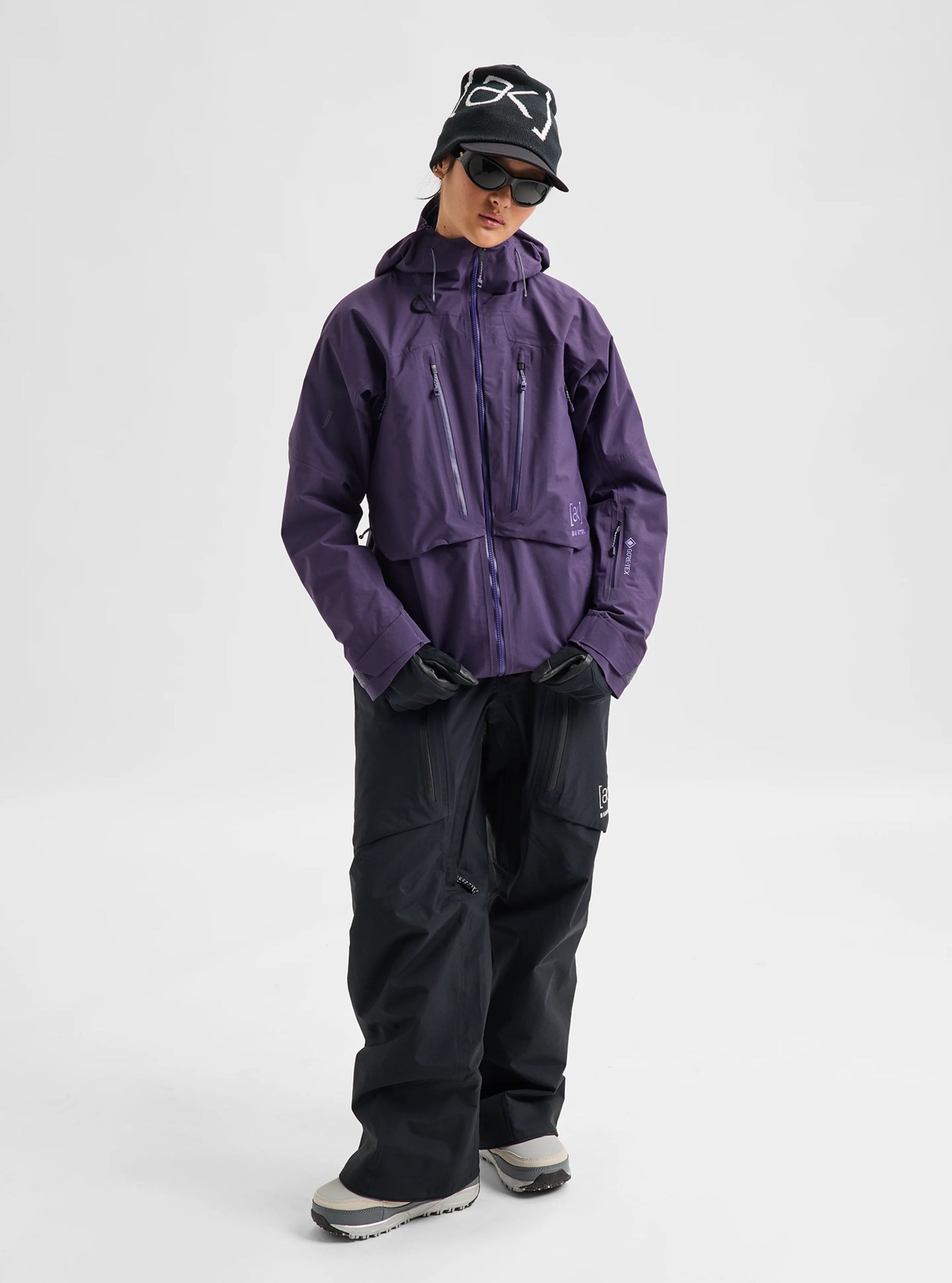 Womens [Ak] Swash Synthetic Insulated Gore-Tex 2L Jacket Nightshade Purple - Image 18