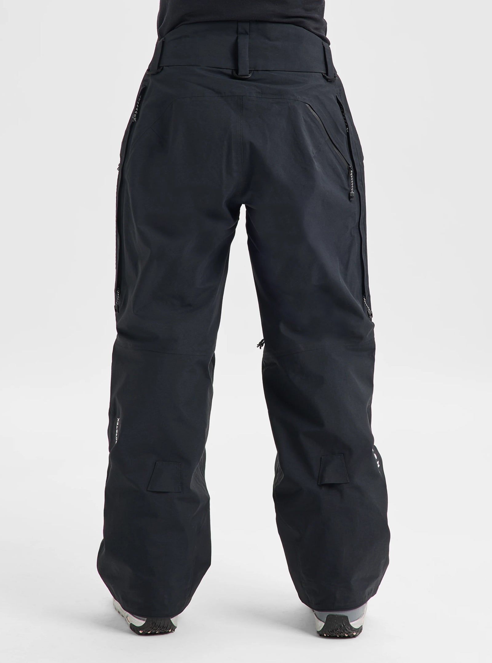 Womens [Ak] Swash Insulated Gore-Tex 2L Pants True Black - Image 3