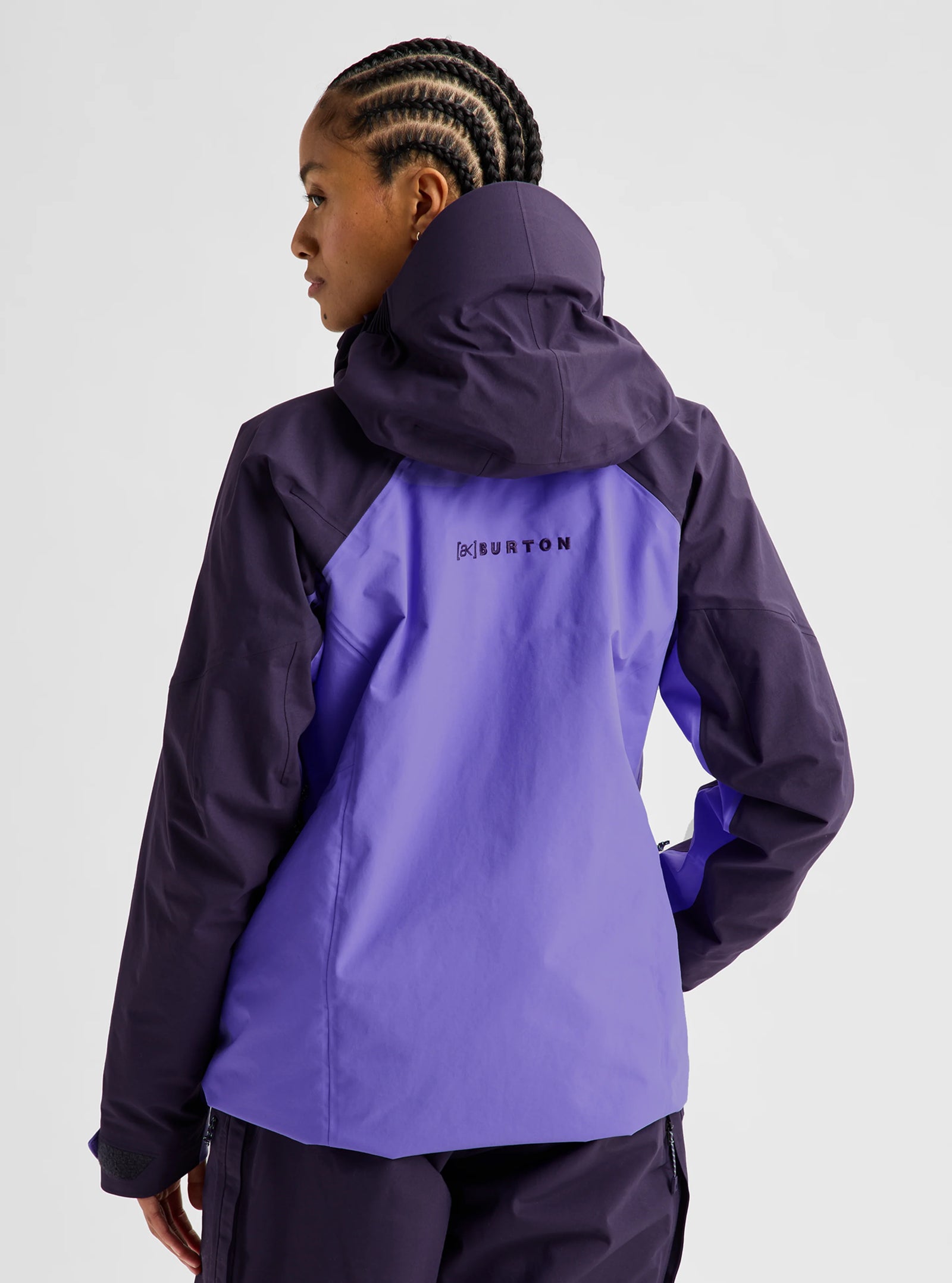 Womens [Ak] Cyclic Gore-Tex 2L Jacket Nightshade Purple / Purple Voltage - Image 21