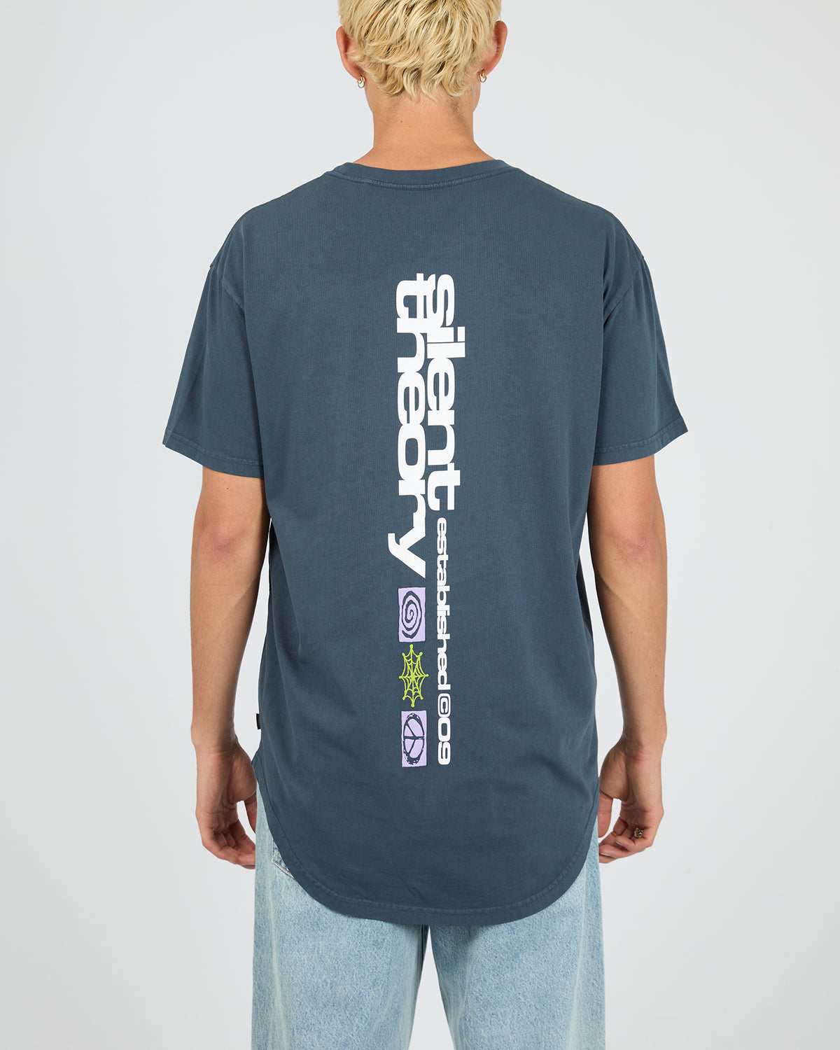 RIOT SCOOP TEE - Image 3