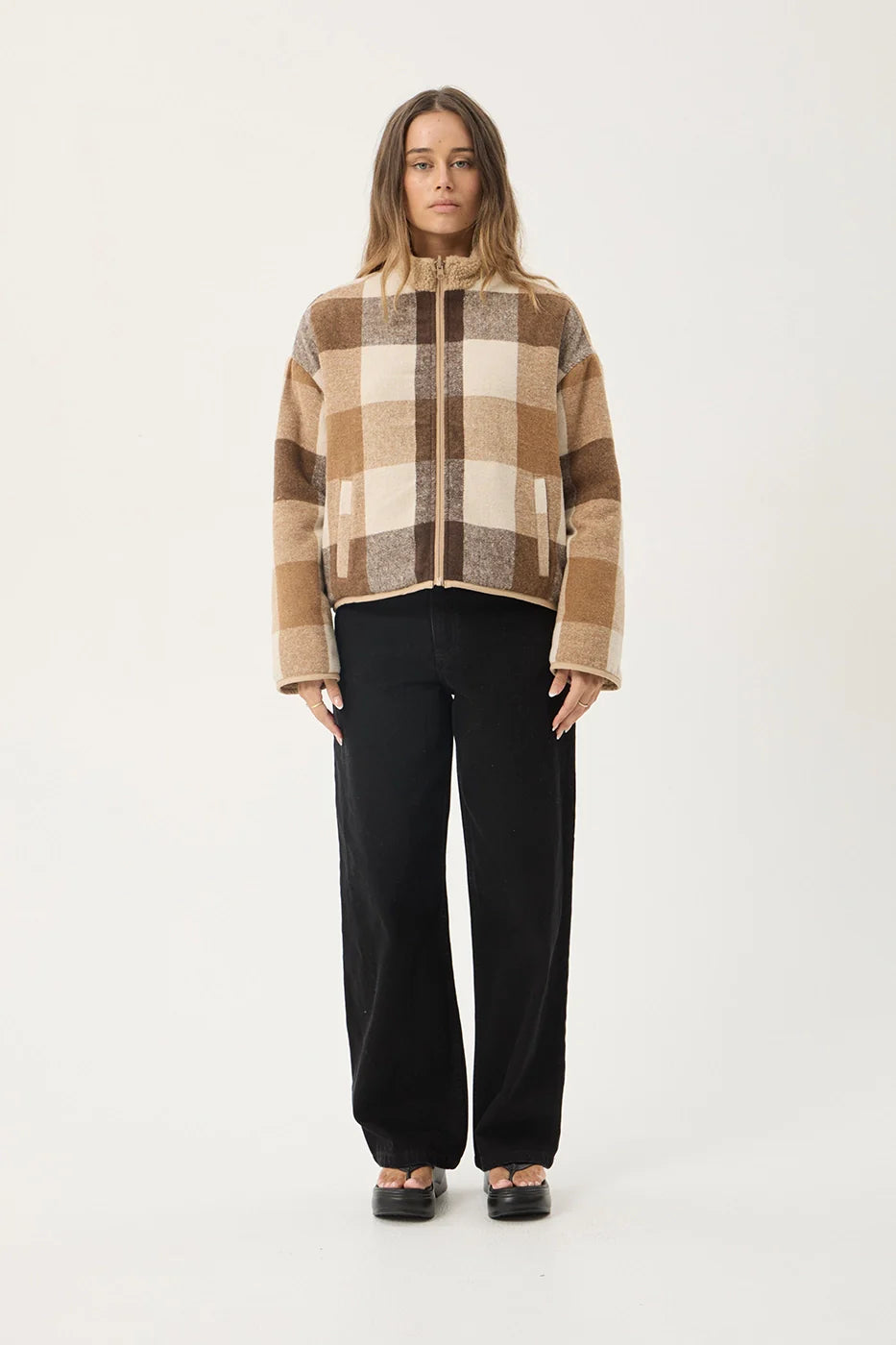 Womens Berlin Almond - Image 16