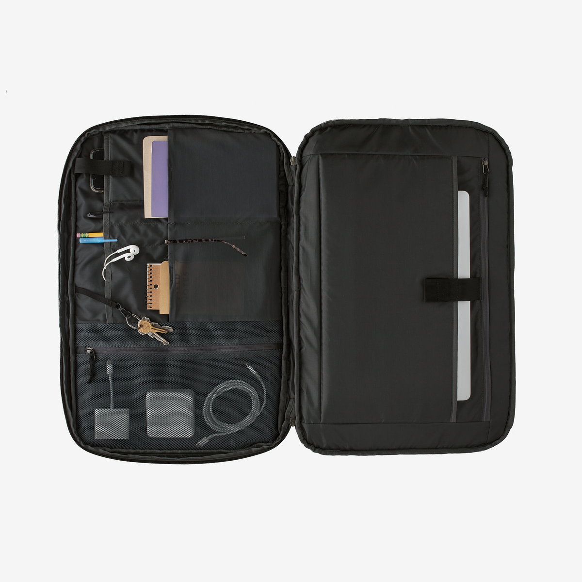 Black Hole MLC Pack 45L Travel Bag