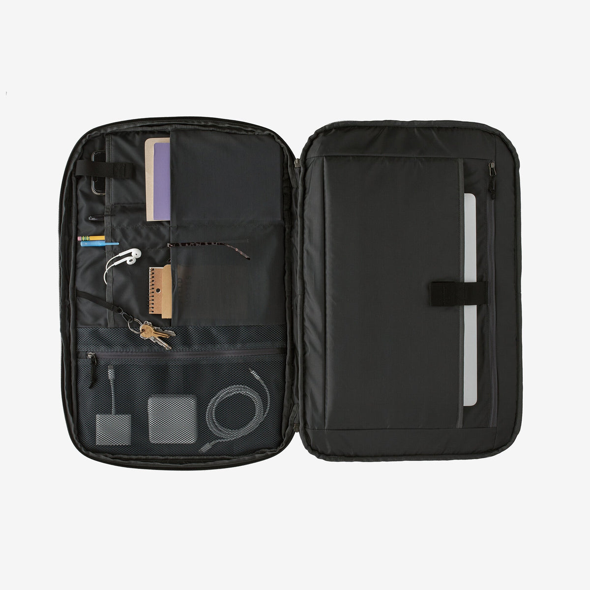 Black Hole MLC Pack 45L Travel Bag Black w/Black - Image 3