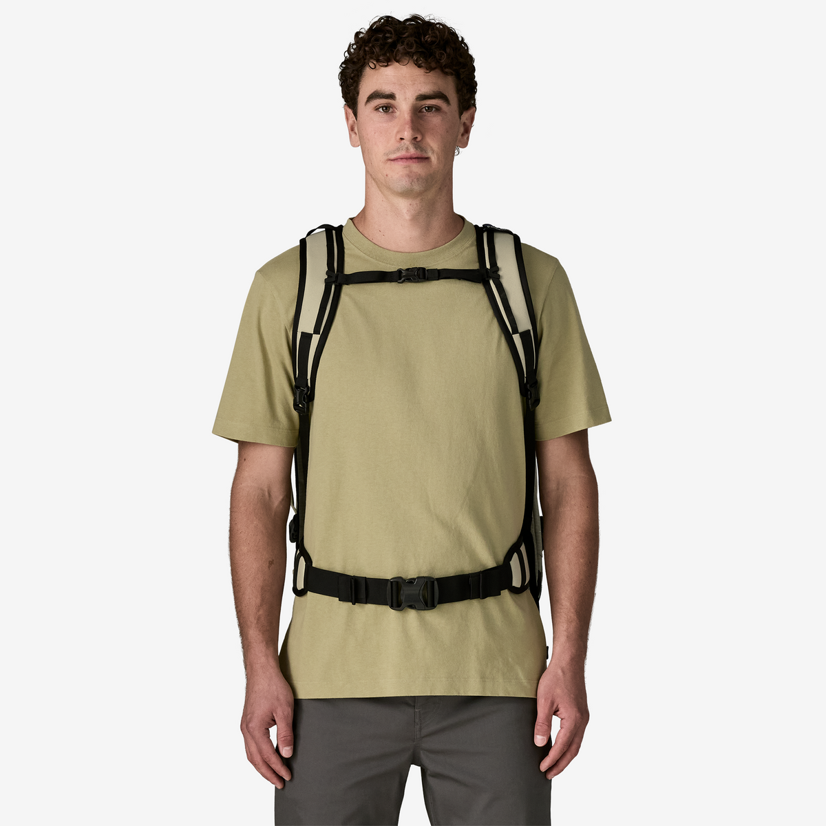Black Hole MLC Pack 45L Travel Bag Weathered Stone - Image 6