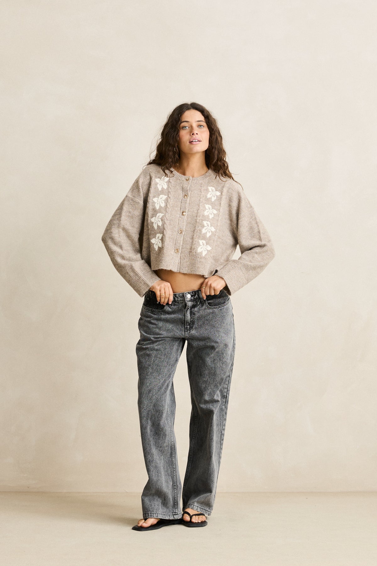 STORM MID-RISE JEAN - Image 4