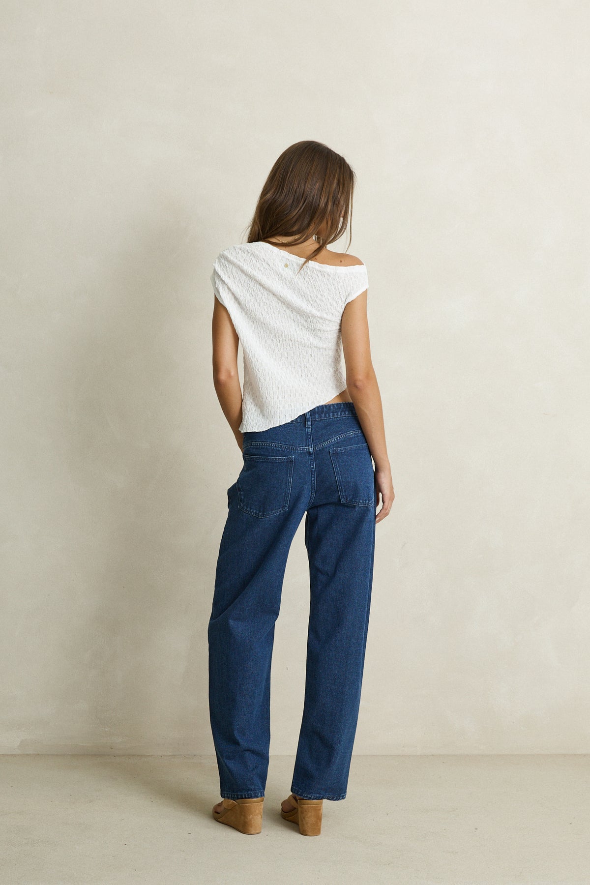 MAYA LACE ASYMMETRIC TOP - Image 4