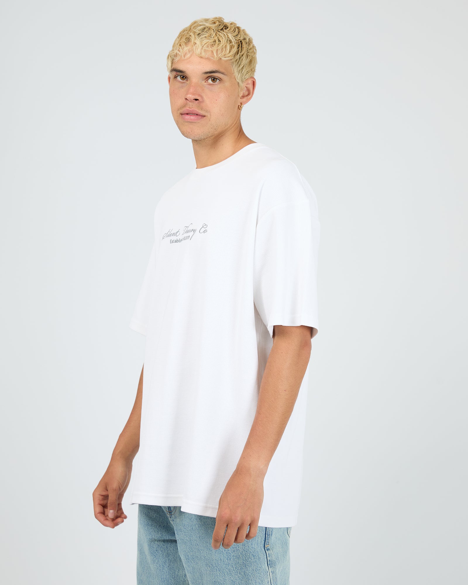 PERRY TEE - Image 4