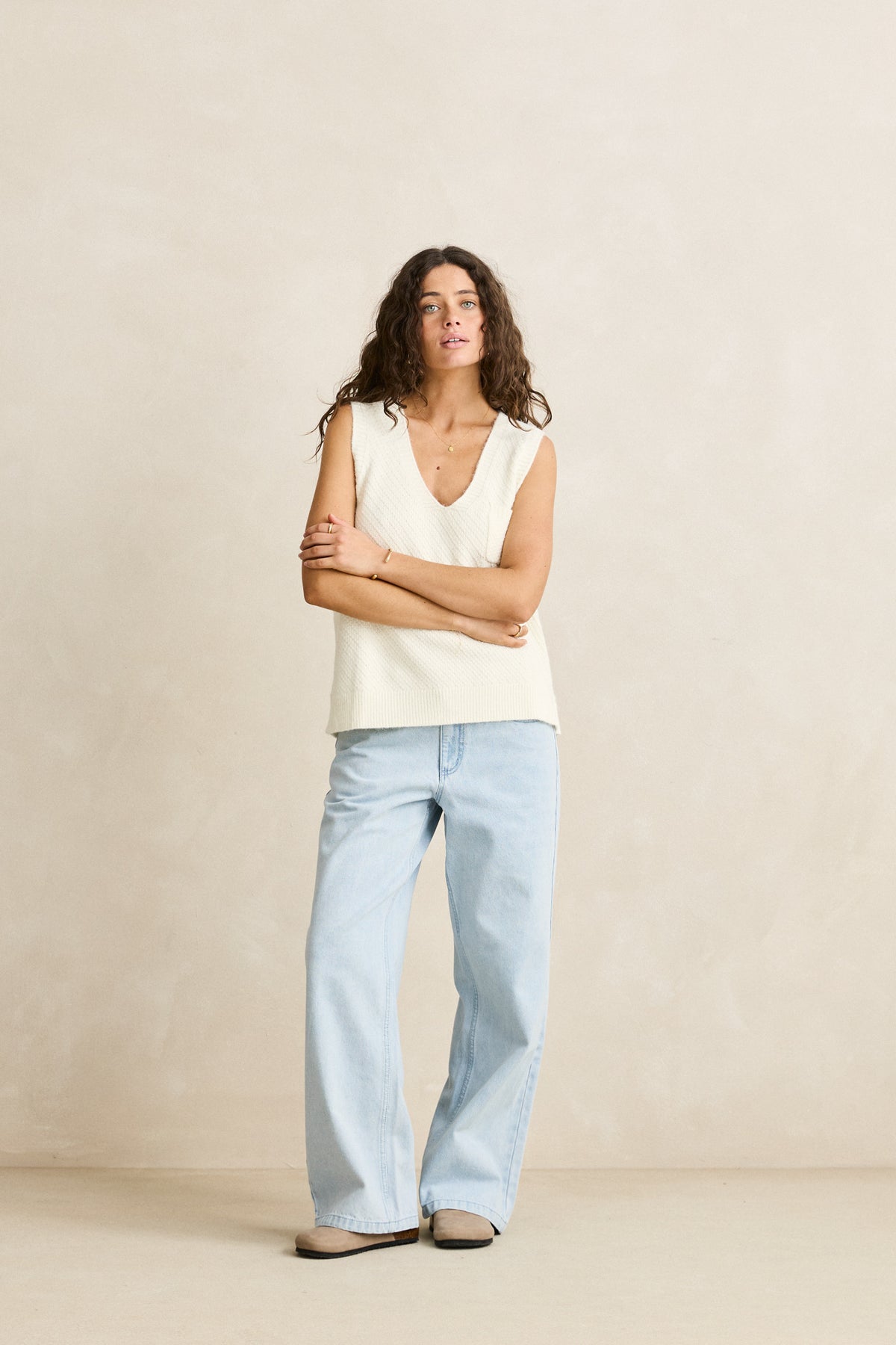 ARCHER KNIT VEST - Image 5