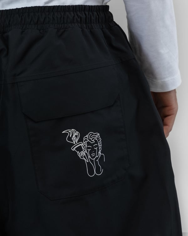 Park Pants Black - Image 28