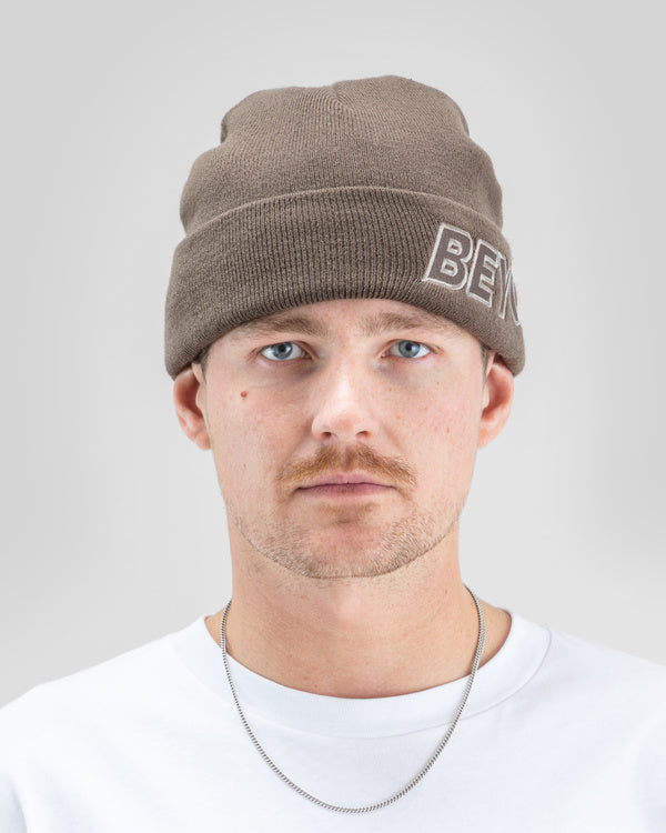 Outline Beanie Brown - Image 4