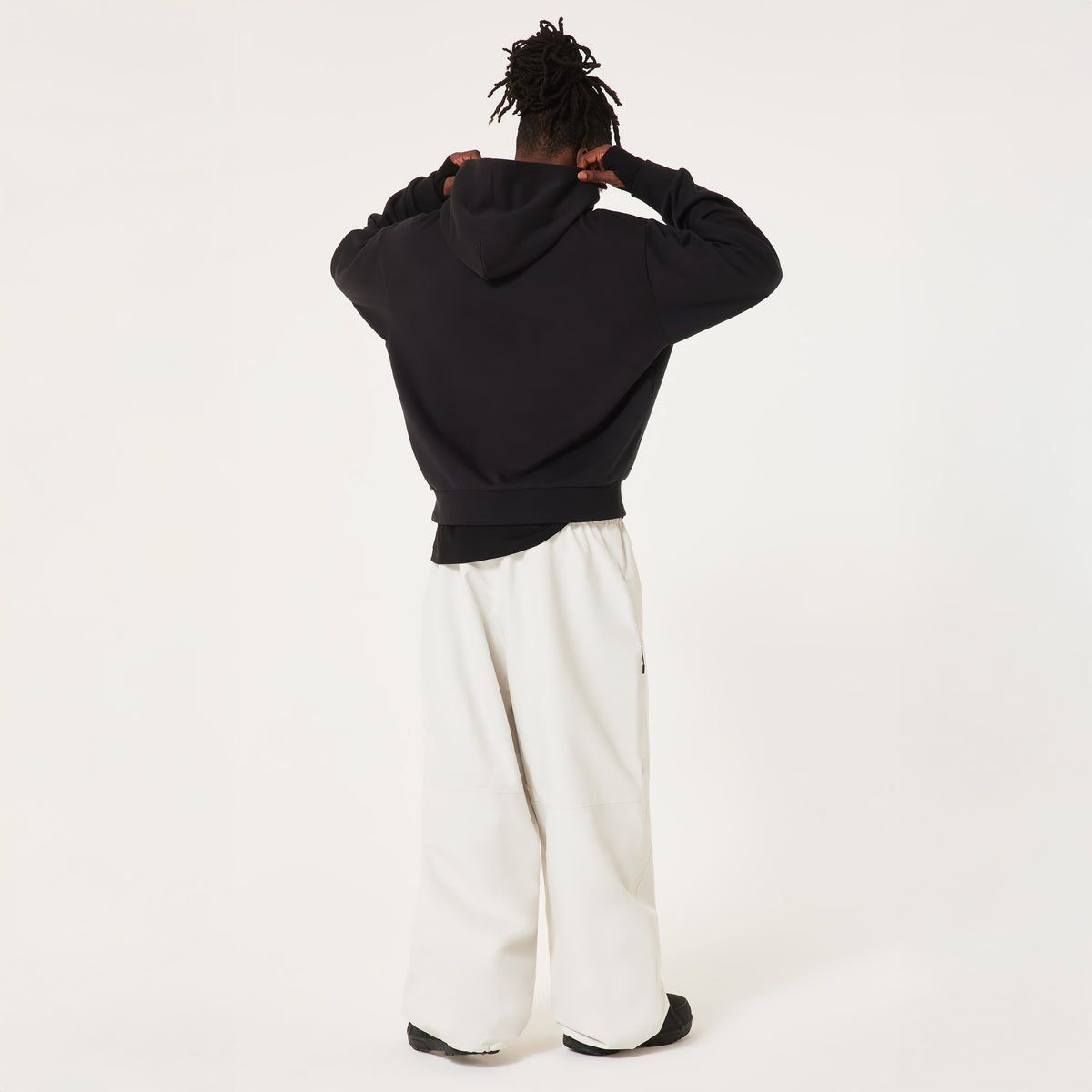Metal Rise Hoodie Blackout - Image 7
