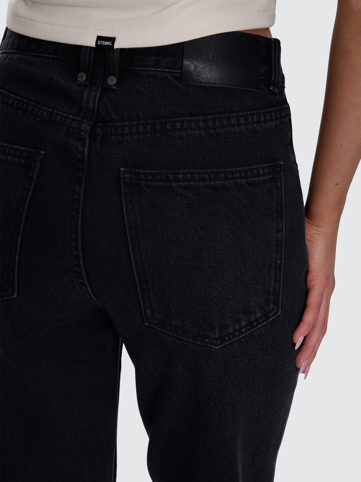 Stevie Mid Rise V Waist Straight Jean - Aged Black - Image 9