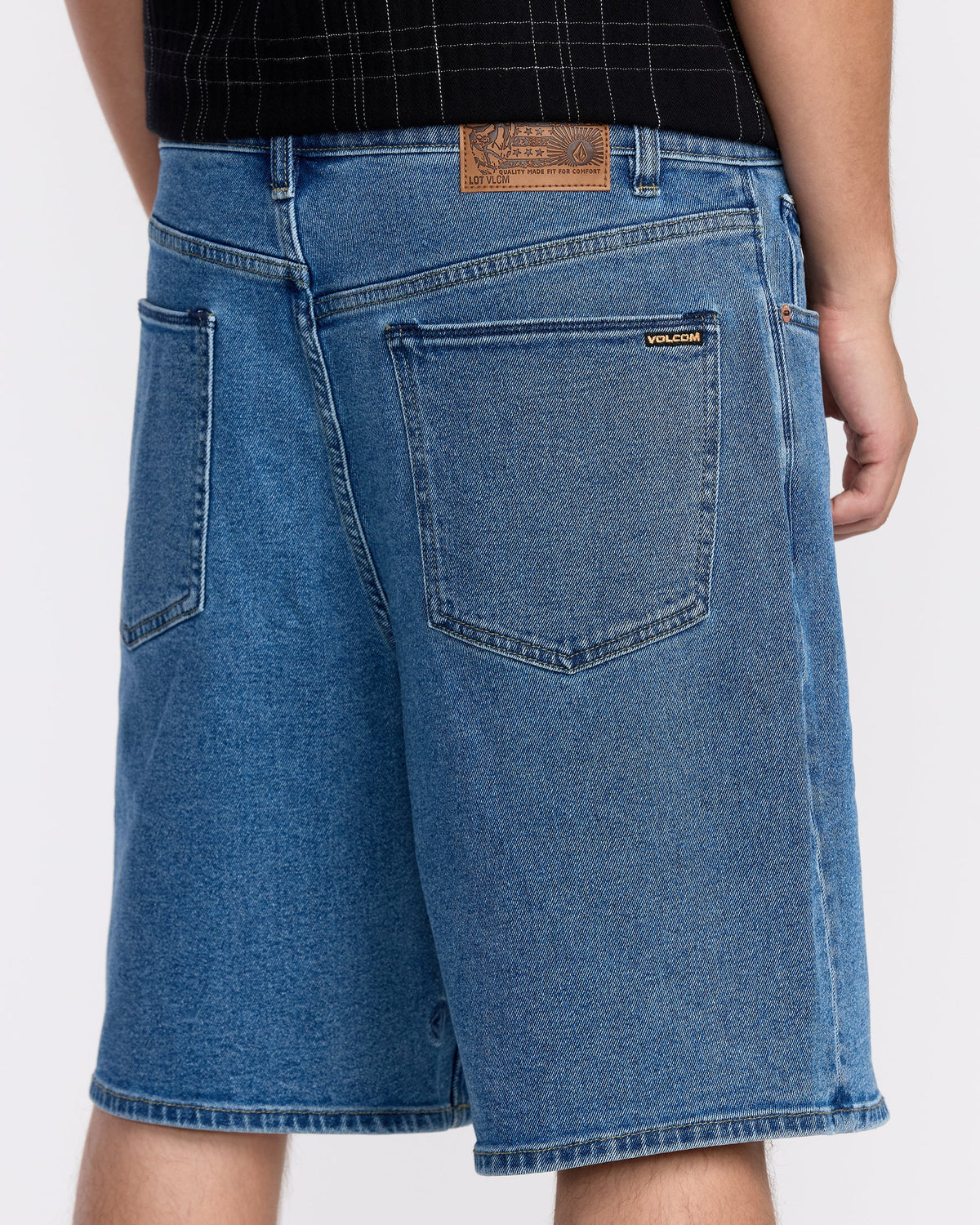 Billow Denim Short 22"