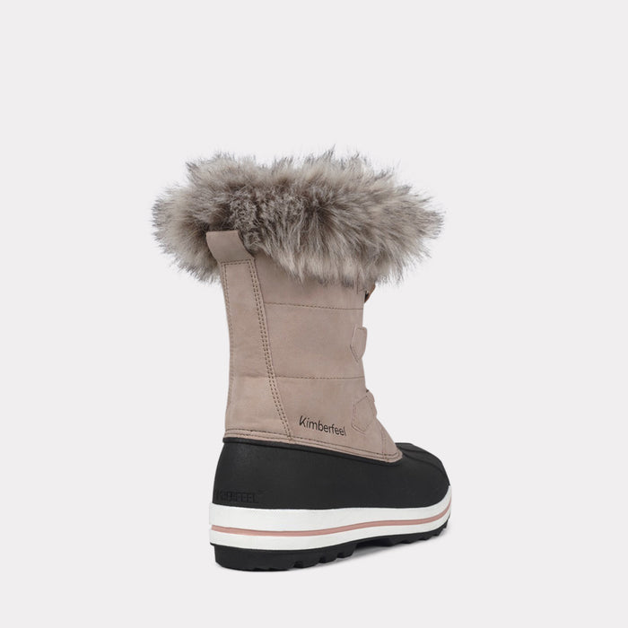 Adriana 2 Apre Boots