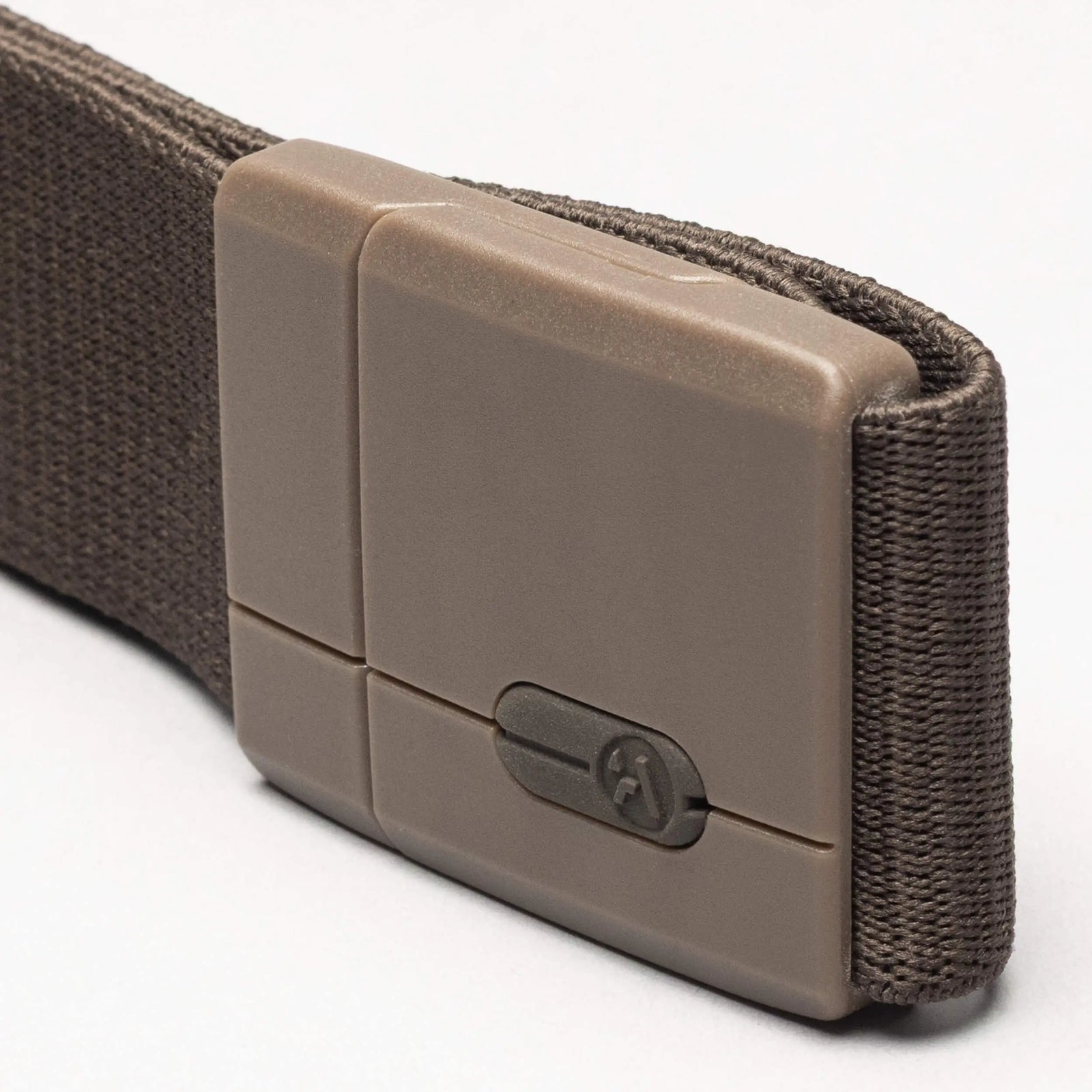Aero Mag Belt Medium Brown - Image 4