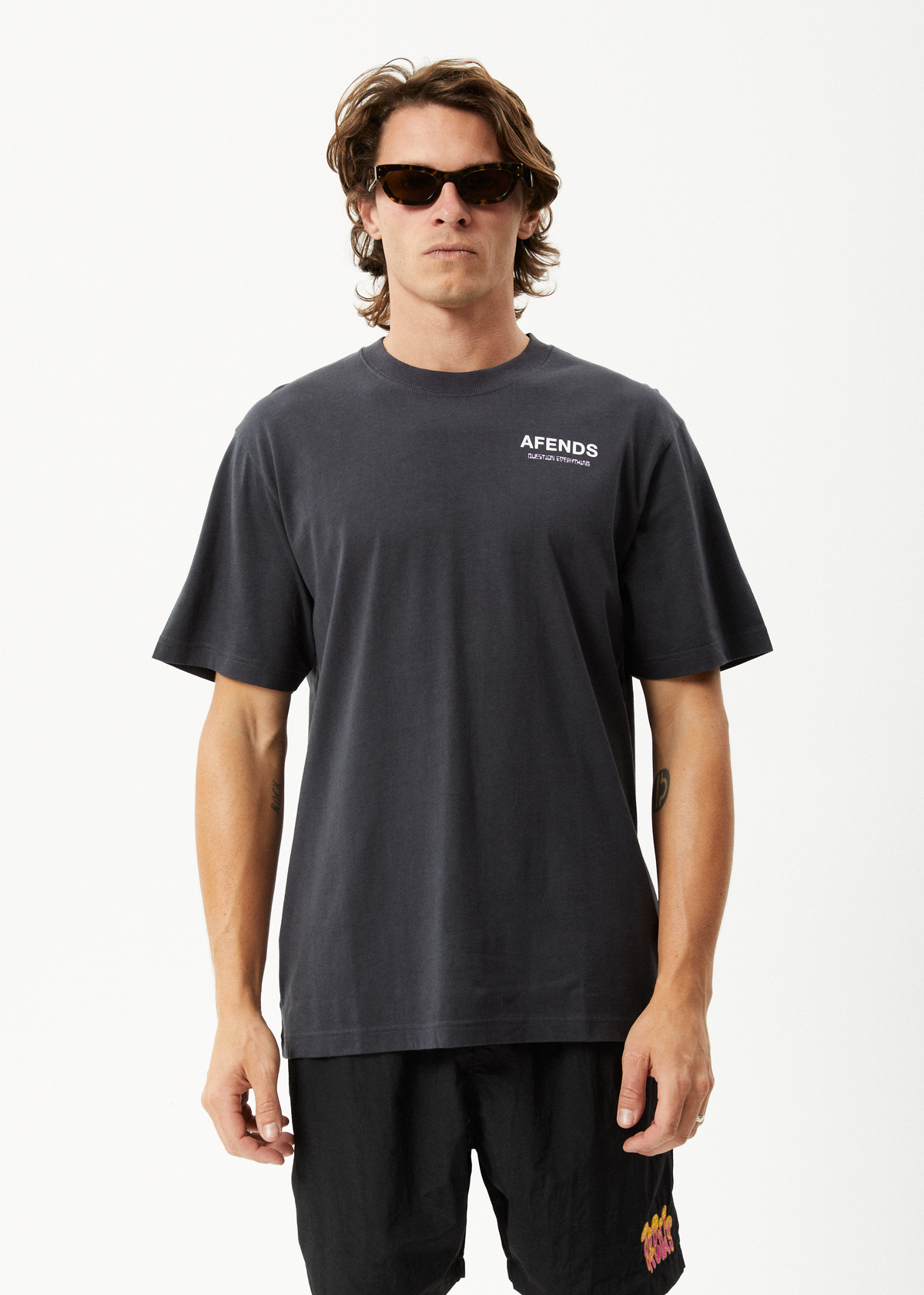 Afends Waveform Retro Graphic Fit T-Shirt Charcoal 