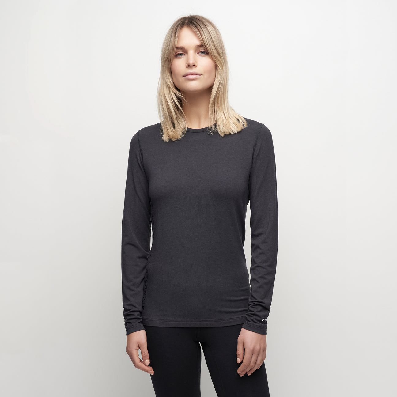 Womens Core Midweight Crew