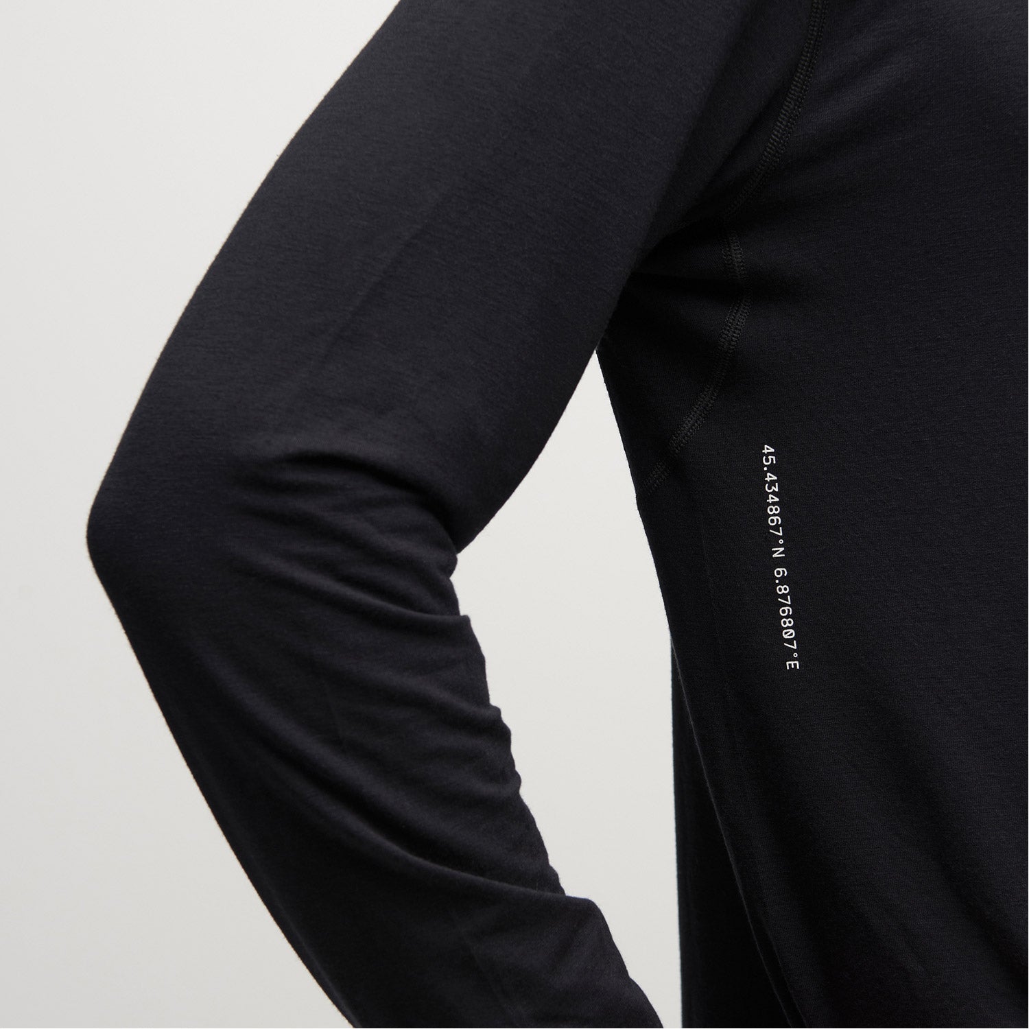Mens Core Lightweight Crew